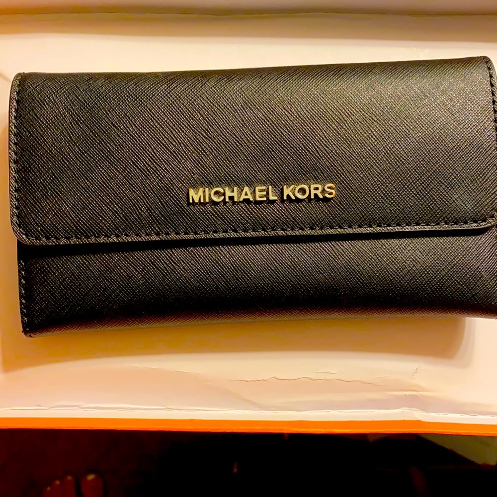 Michael Kors Leather Wallet Women's